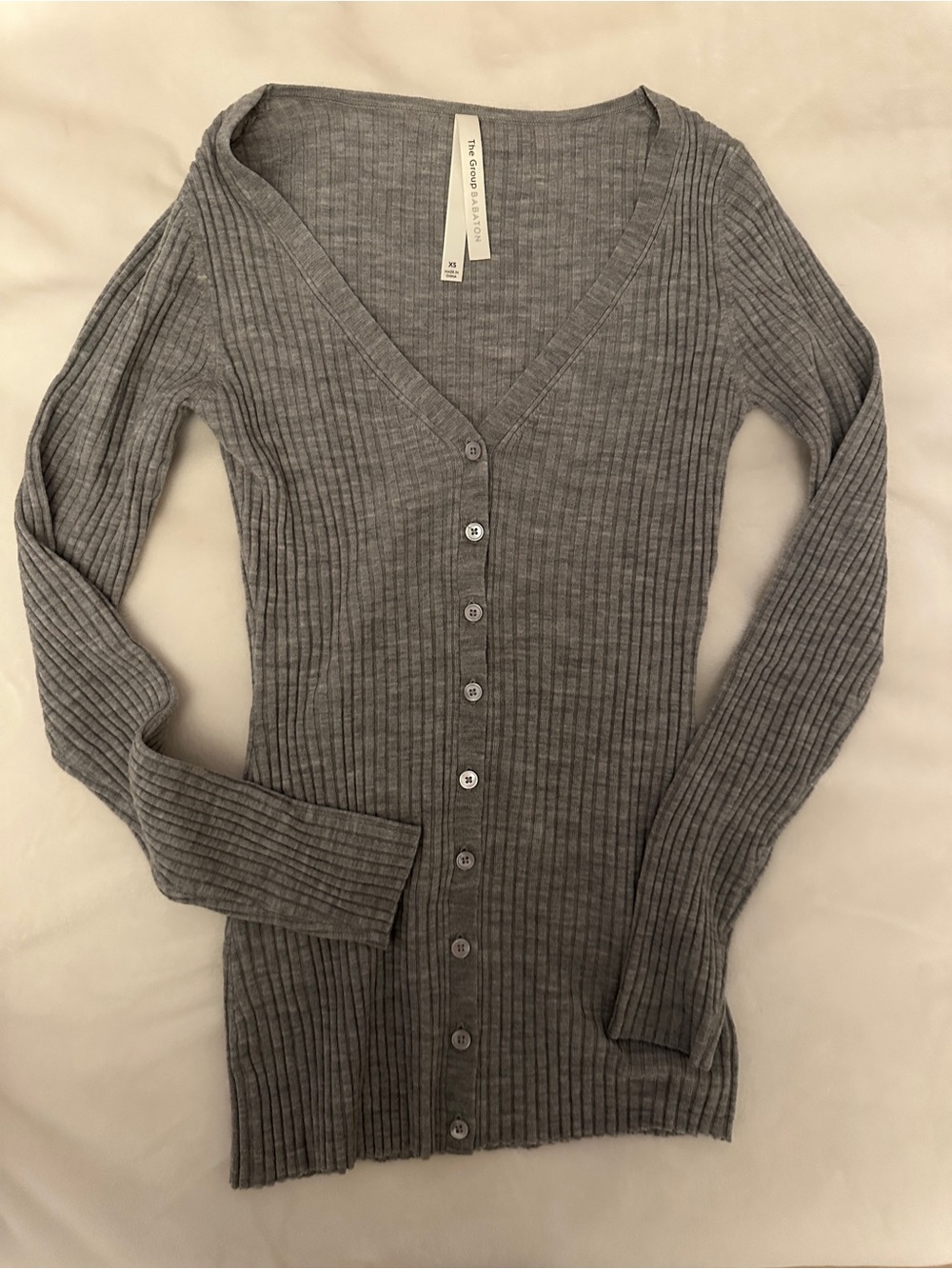Babaton Heather Gray Ribbed Button-Front V-Neck Long Sleeve Dress